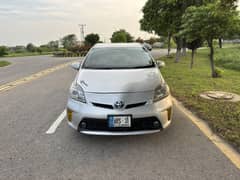 Toyota Prius S Package