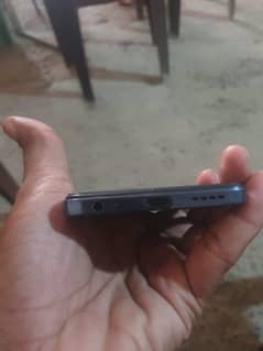 Infinix hot 40i 8 128