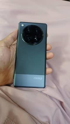 Infinix zero 40