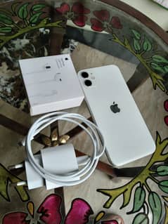 Apple iPhone 11 - 64GB - PTA approved - 10/10 condition