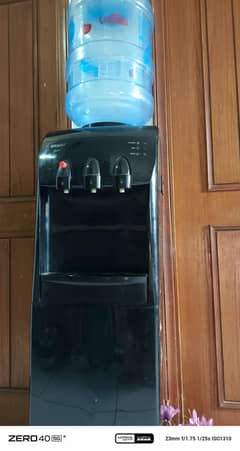 ORIENT WATER DISPENSER WITH 3 OPTIONS URGENT SALE WITH BLACK STAND