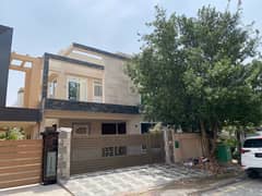 Investor Deal 10 Marla Beautiful House in Heart of Bahria Town Lahore