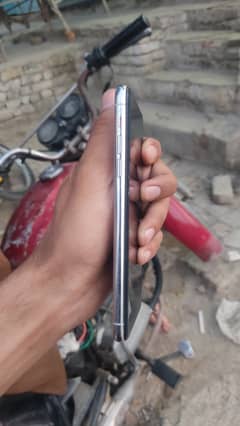 i phone 11 pro max non 64gb 0301//527/13/17