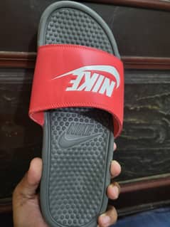 Nike Slides Benassi original Size UK8/42.5