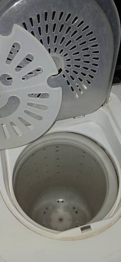 dawlamce watching machine and dryer