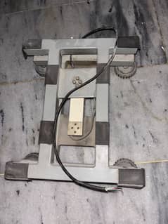 Weight scale