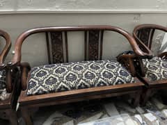 4 seater sofa in new condition