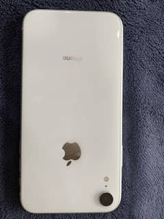 iPhone xr non pta 10/10 phone water pack
