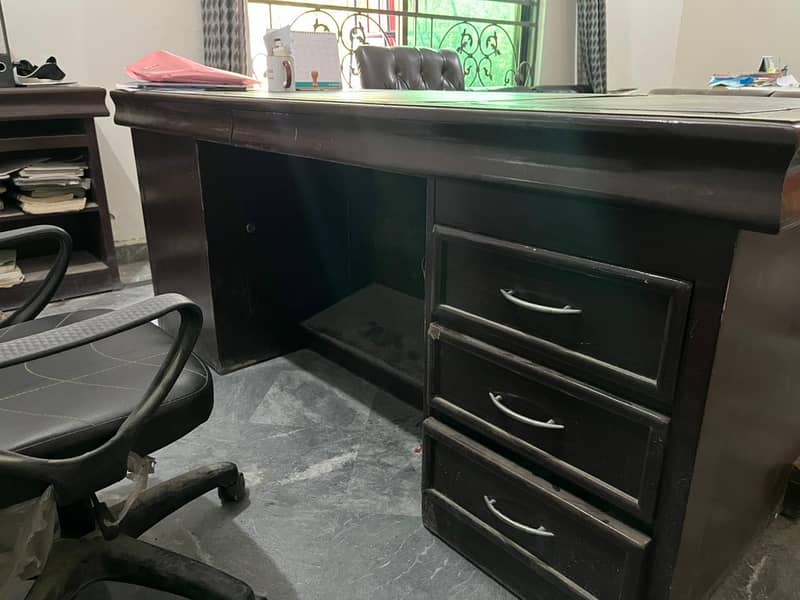 Office table 4