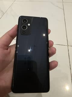 OnePlus 9 – 8GB RAM / 128GB ROM – Navy Blue | Excellent Condition