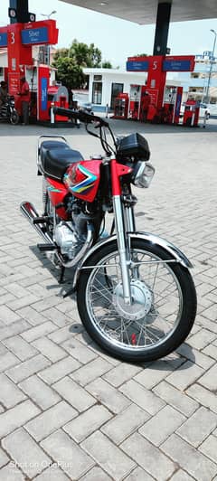 125