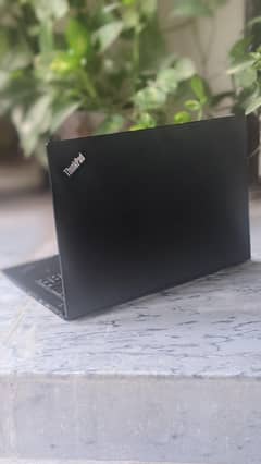 Lenovo Thinkpad Core i5  6gen