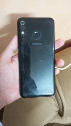 Infinix hot 8 lite