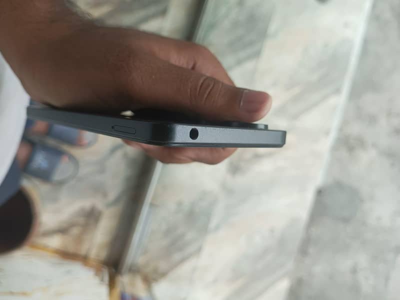 Redmi 13c 8month use with box and in warranty 1