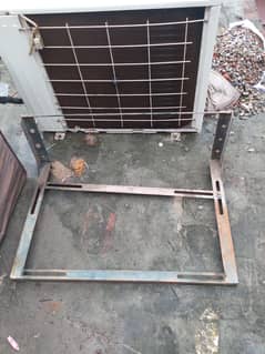 window ac stand  gree ac aoudor stand 1 ton 8 futt pipe copper silver