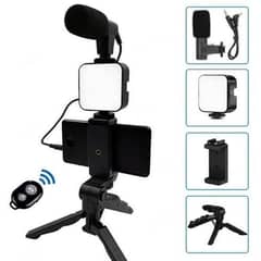 Video Making Vlogging Kit With Microphone and Flash (free shipping)