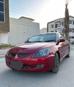Mitsubishi lancer 2005 Glx 1.6  Auto + Sunroof