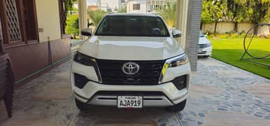 Toyota Fortuner 2.7 V 2022