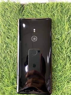 Soney experia xz3  4ram 64gb snapdragon processor 858