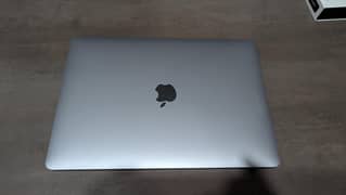 MacBook pro 2019 i5