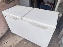 Waves deep freezer