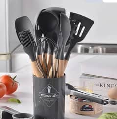 12 Peace's cooking utensils set for kitchen