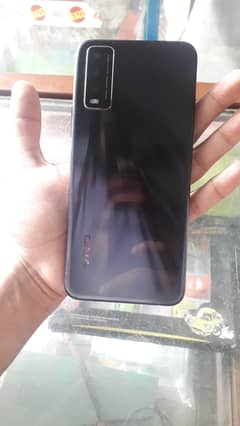 Black VIVO Y-20 4/64 GB.