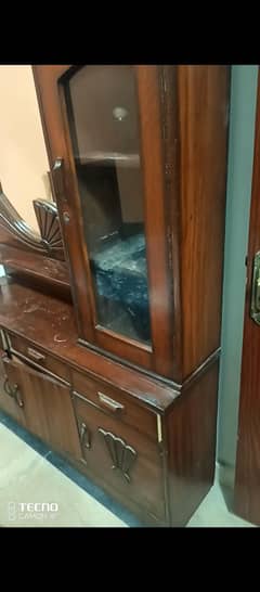 dressing table