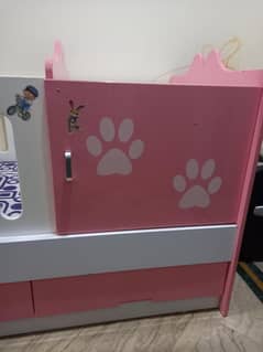 kids cot and a mattress