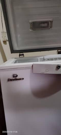 deep freezer in best conditions.