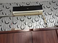  Haier 1.5 Ton AC (Non-Inverter) for Sale – Very Good Condition