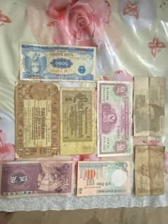 UK Pennies , US cents and currency notes
