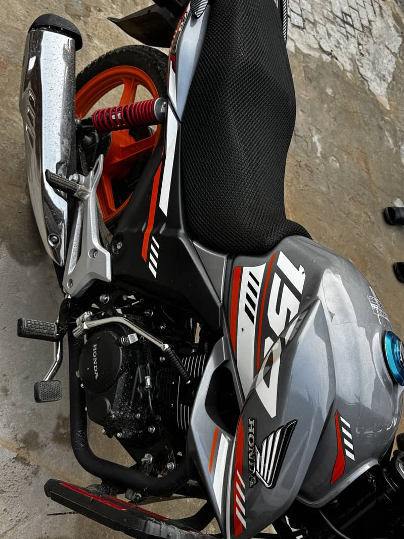 HONDA CB150F 2