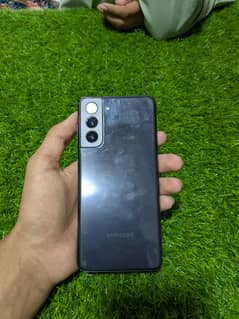 I am selling my phone Samsung s21 ram 6/128