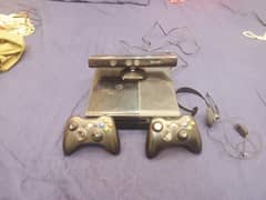 Xbox 360 Ultra slim 250 gb with Kinect and 34 games