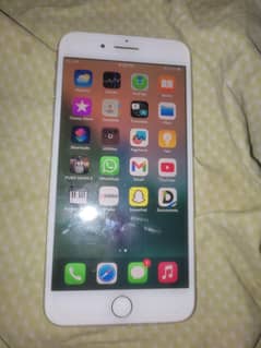 iPhone 8 Plus