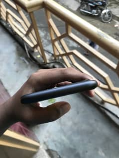 iPhone 11 – Black – 64GB | JV SIM | Excellent Condition
