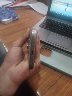 iphone 15 pro max natural taitanium 10/10