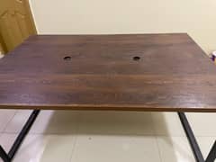 Office table Workstation for 6 persons for urgent sale