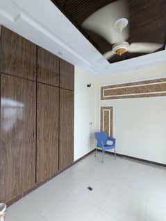 5 Marla lower portion Bijli Pani Available Neat Clean portion Sadat College Town Near College Road Lahore