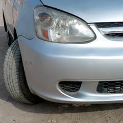 Toyota Platz 2005