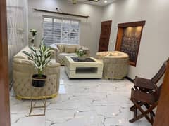 Sofa set beige colour