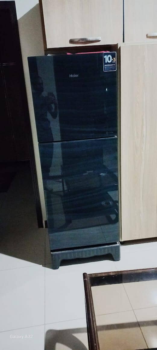 Haier HRF-306FPB-01 Neat and clean condition 10/10 5