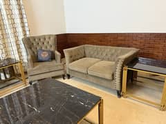 7 seater sofa set available