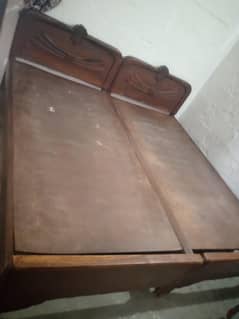 WOOD BED