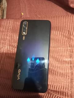 vivo s1 4 /128 box and original charger