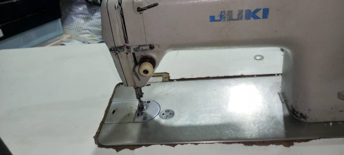 stitching machine and overlock 1