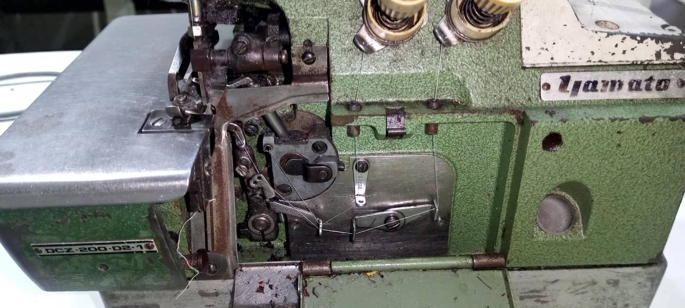 stitching machine and overlock 6