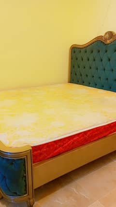 Medicated Mattress for Sale – Almost New, 10-Year Warranty