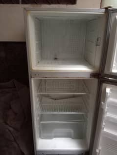 dawlance fridge small size